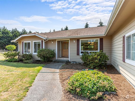 3rd image of 131 Chessie Lane