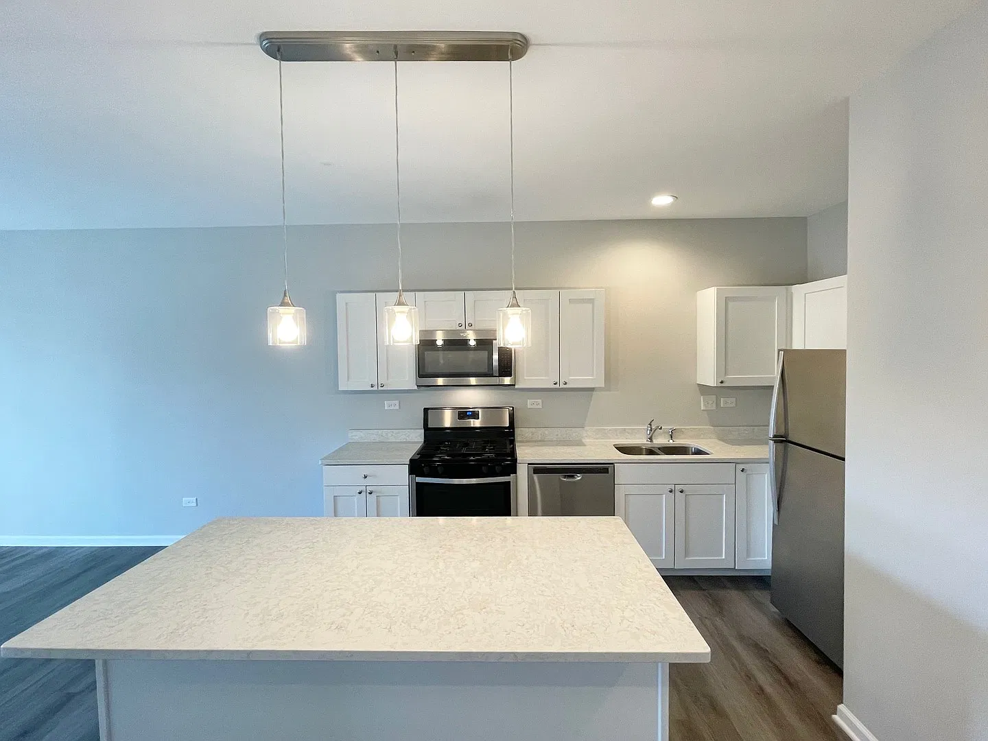 301 N Madison St — Photo 3