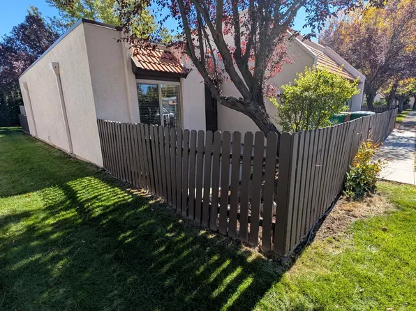 1065 Baywood Dr APT B, Sparks, NV 89434