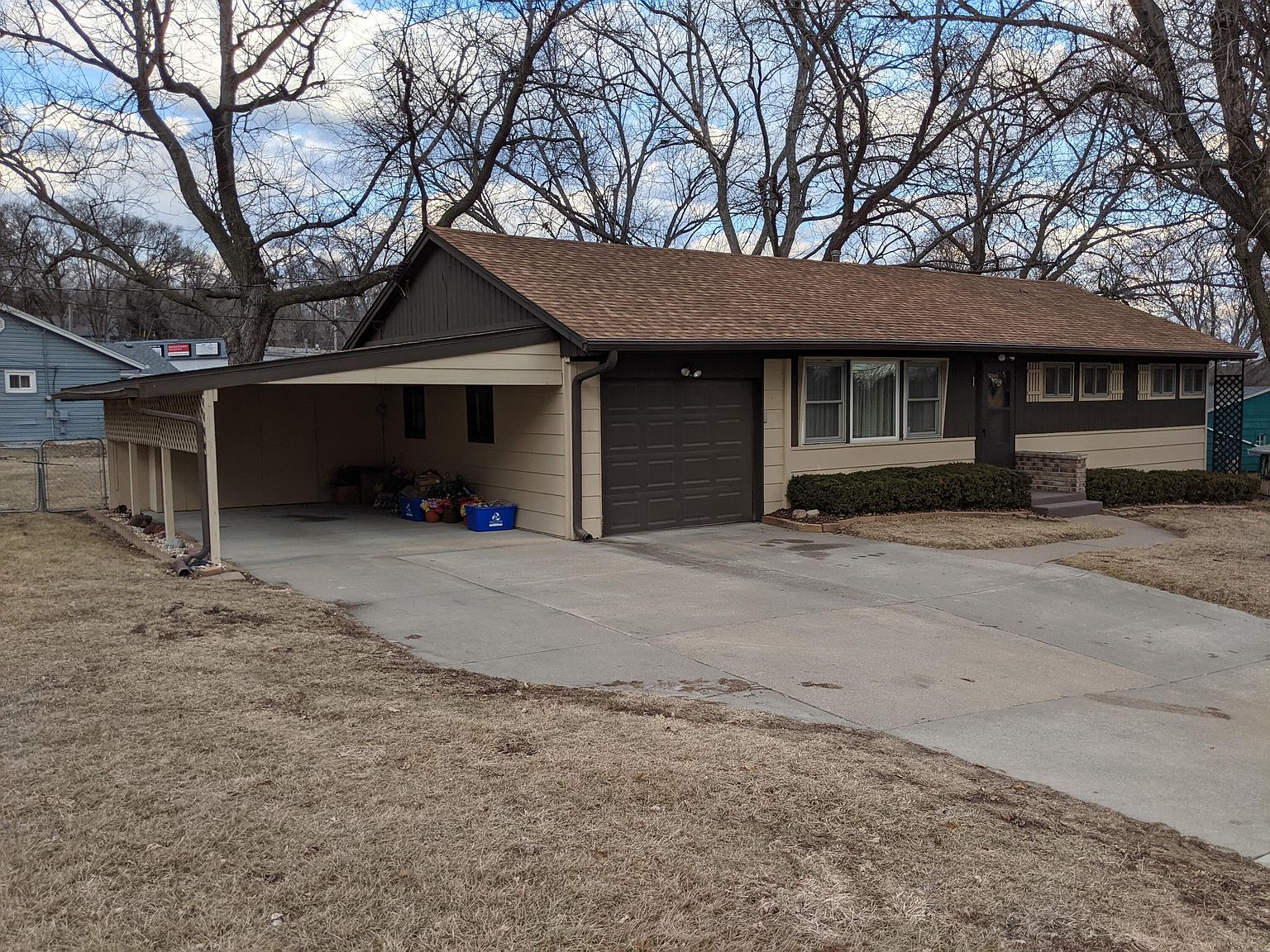 1 Adrian Ave, Council Bluffs, IA 51503 Zillow