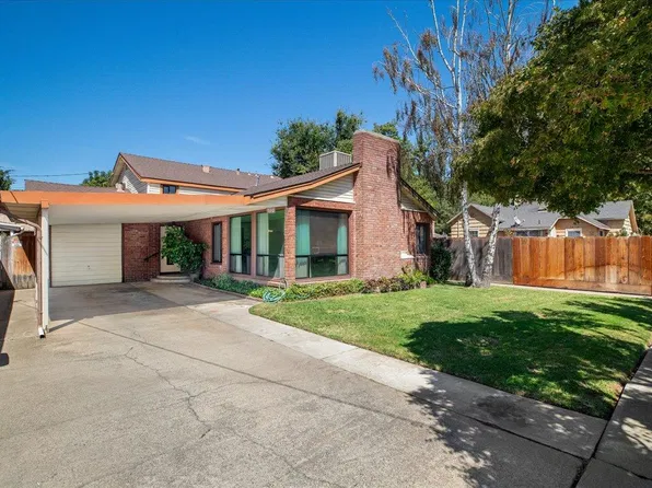 110 E B St, Oakdale, CA 95361