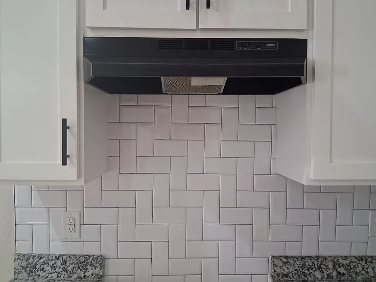 2414 San Diego Ave — Photo 12