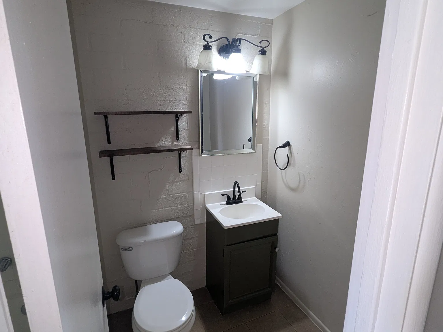 2 bed, 874 sqft, $1,195 — Photo 4