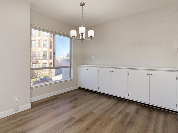 3rd image of 320 Park View Ter APT 101