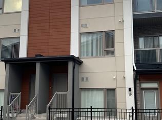 60 Orchid Place Dr #18, Toronto, ON M1B 0C4