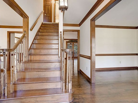 4th image of 9 Tempsford Ln