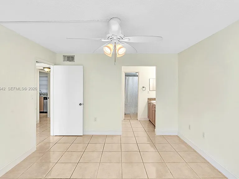 9410 Tangerine Pl #105 — Photo 20