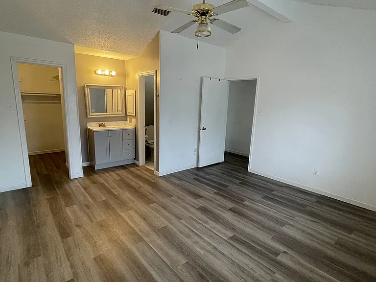 2730 Mud Lake Dr — Photo 13