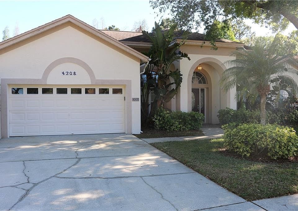 1st image of 4308 Round Lake Ct