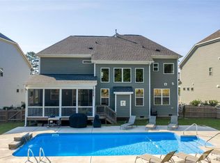 204 Pondside Dr, Apex, NC 27539