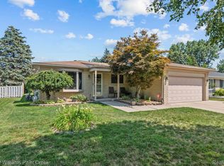 31790 Forrest, Fraser, MI 48026