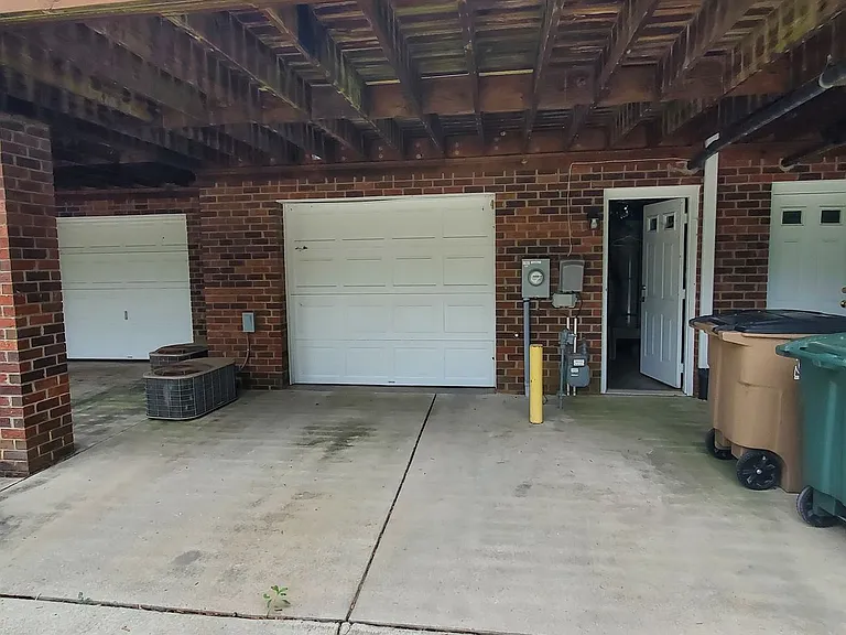1036 Christmas Pl — Photo 8
