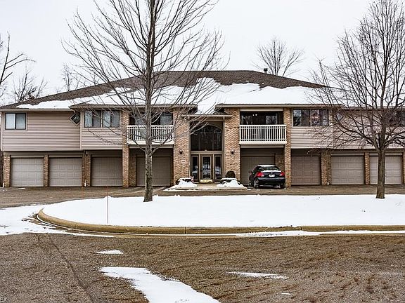 2nd image of 3800 Rosemont Blvd APT 102E