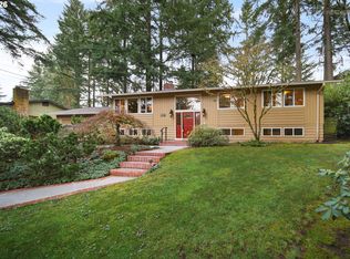 17738 Kelok Rd, Lake Oswego, OR 97034