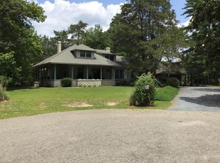 160 McLendon Ct, Southern Pines, NC 28387