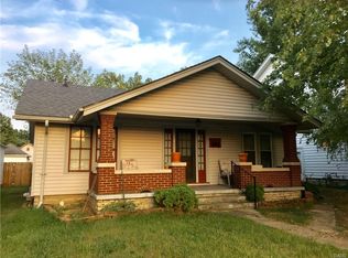 330 S 4th St, Miamisburg, OH 45342