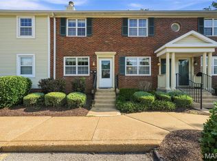 8907 Wrenwood Ln, Saint Louis, MO 63144
