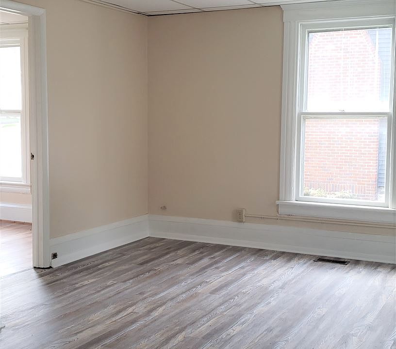 Living-Dining Room