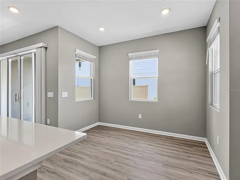 1465 Axel Graeson Ave — Photo 30