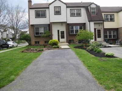 2116 Ash Ln, Lafayette Hill, PA, 19444