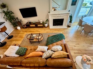 100 Monterey Blvd #100, Hermosa Beach, CA 90254