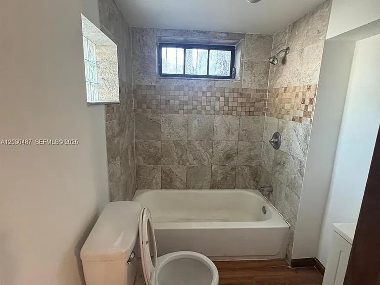 2107 Secoffee St #3 — Photo 15