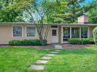 474 Comstock Pl, Highland Park, IL