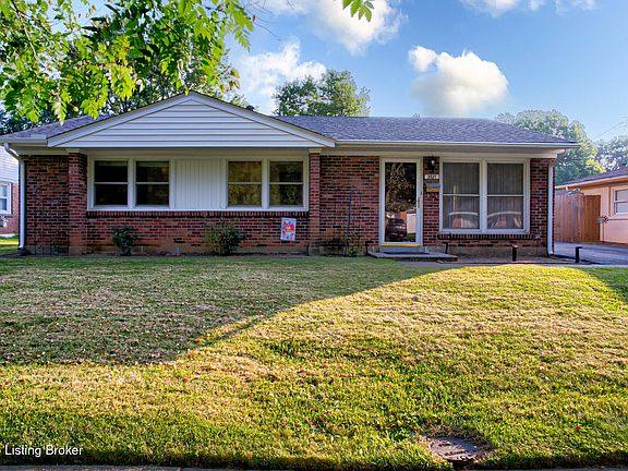 3rd image of 3521 Terrier Ln