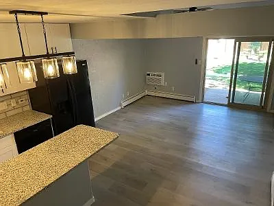 4511 N Carefree Cir — Photo 10