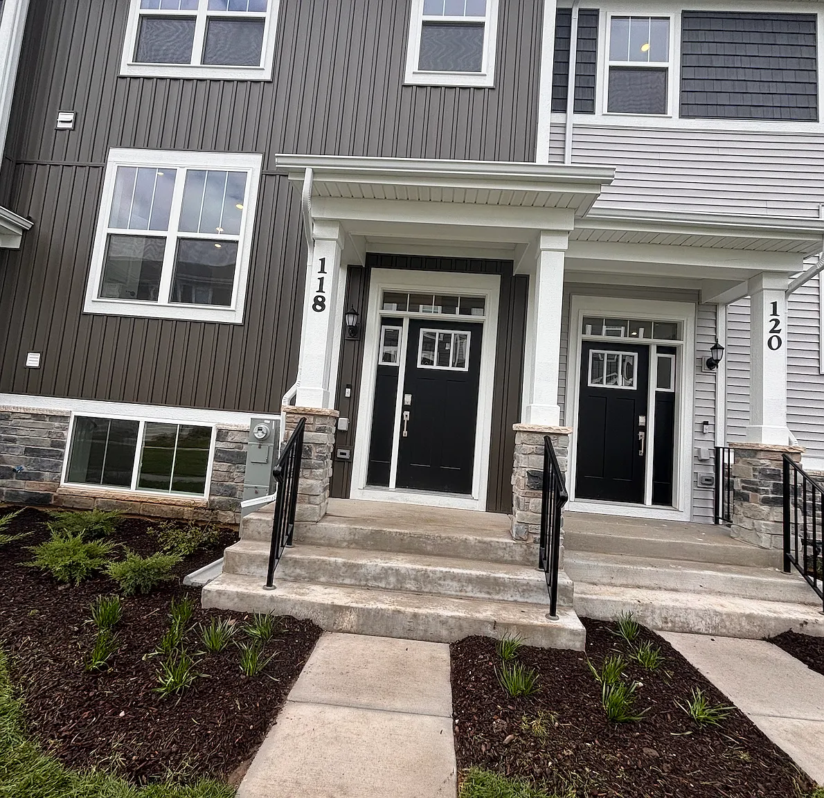 3 bed, 1894 sqft, $3,200 — Photo 1