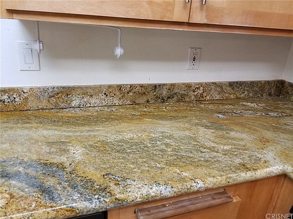 5th image of 21545 Erwin St Unit 104