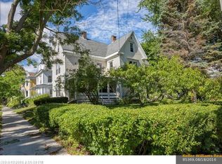 71 Fessenden St, Portland, ME 04103