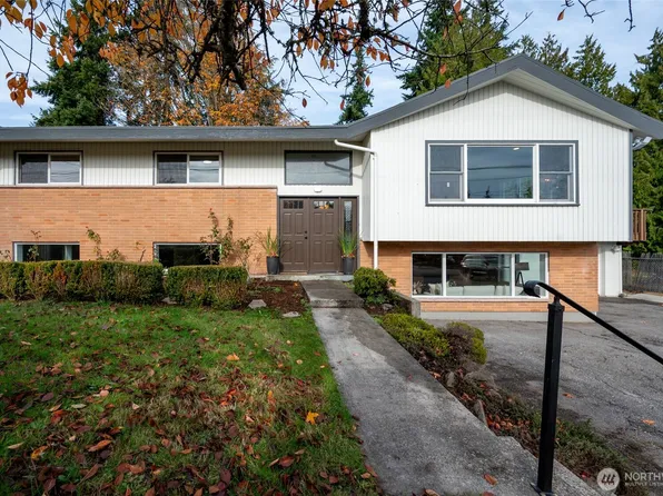 324 NW 195th Street, Shoreline, WA 98177