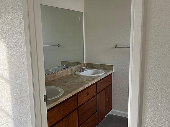 Master bedroom restroom