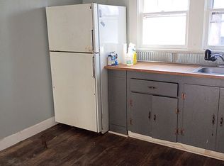 433 E Louise St, Clarkesville, GA 30523