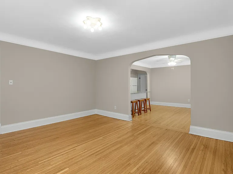 1889 Carroll Ave #3 — Photo 5