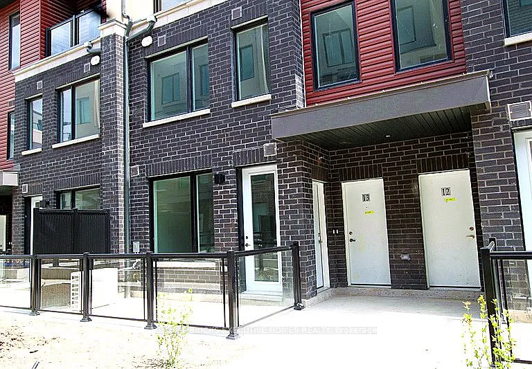 3546 Colonial Dr #14 — Photo 3