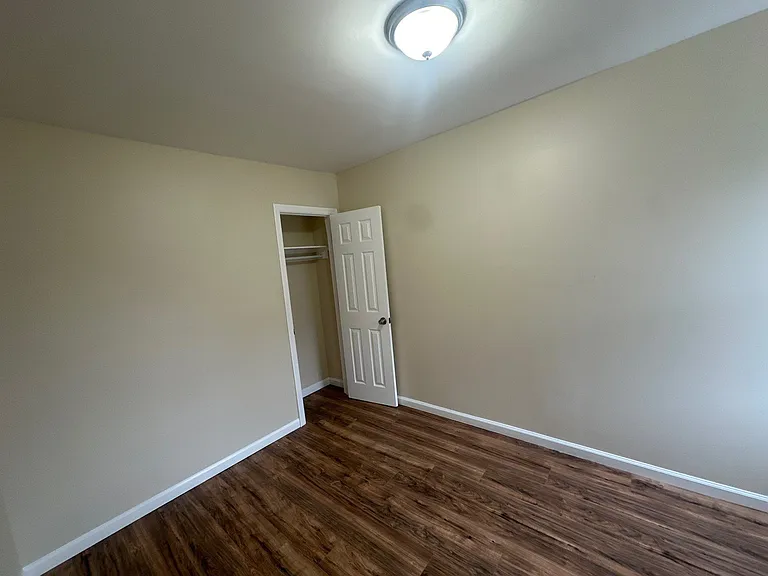 40 W End Ave — Photo 11