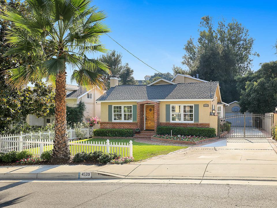 1st image of 4539 Palm Dr