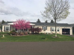 376 Spring Meadow Cir, New Hope, PA 18938