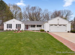 20660 Edgewood Dr, Big Rapids, MI