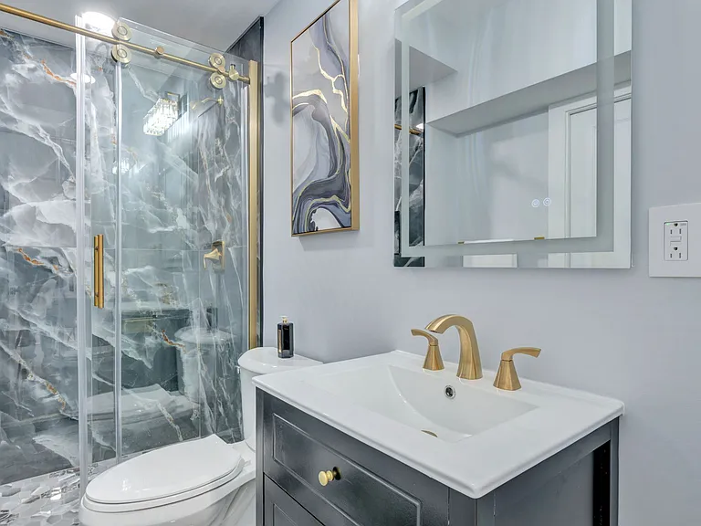 413 Ingraham St NW — Photo 3