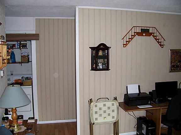 2nd image of 4119 Thrush Dr