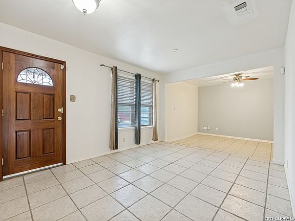 4th image of 1503 W Ackard