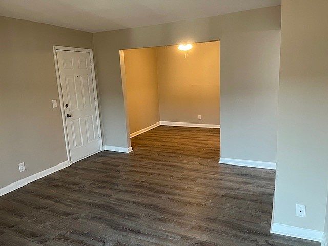 1st image of 370 Wallace Rd APT A15