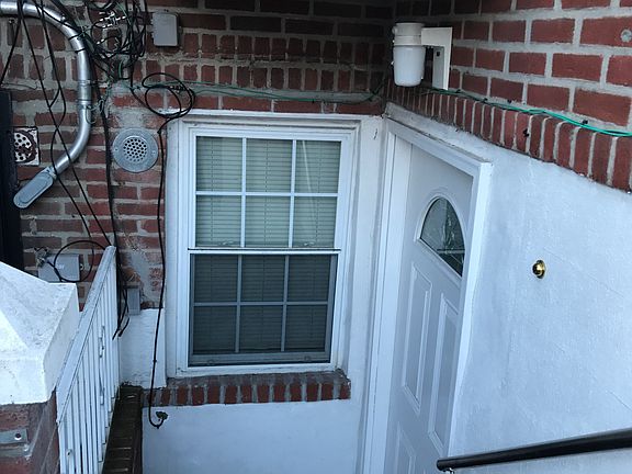 5th image of 5028 46th St APT 2