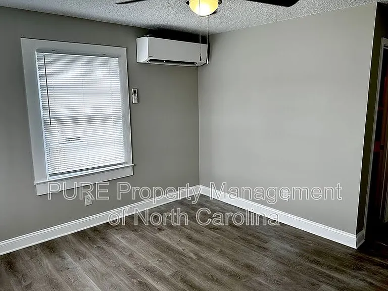 208 S Lexington Dr — Photo 9