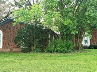 624 Elm Dr, Plainfield, IN 46168