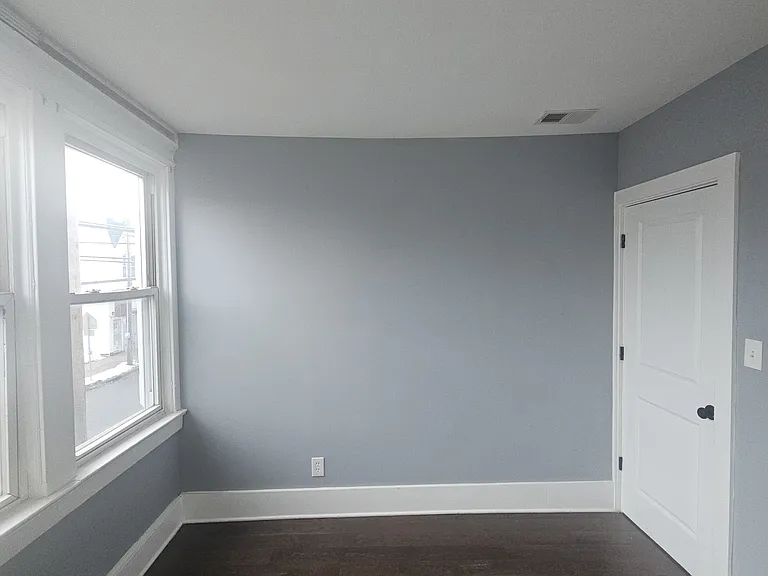 559 Grove St #2F — Photo 18