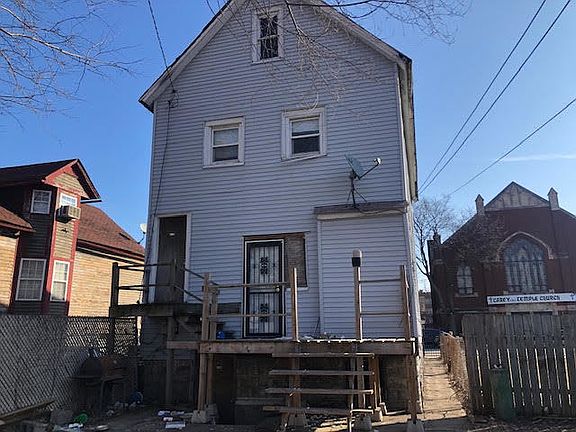 3rd image of 7152 S Greenwood Ave